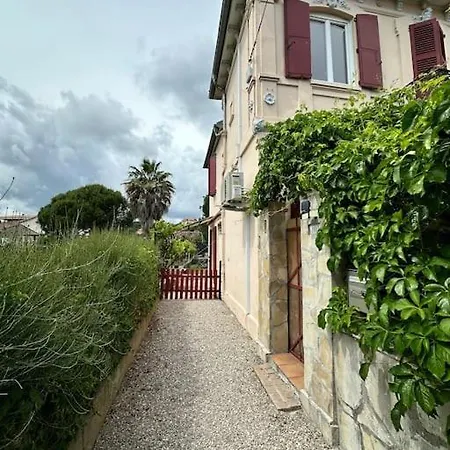 Maison Au Calme Avec Jardin Cannes